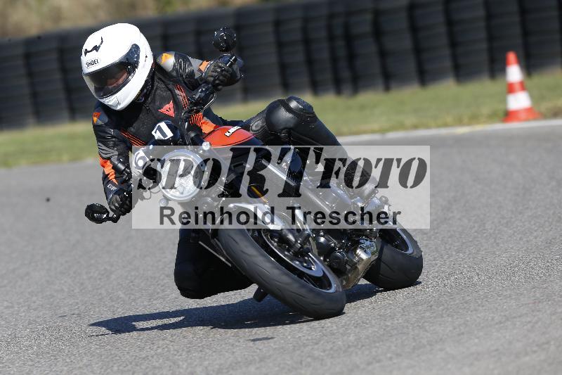 /Archiv-2025/49 26.08.2025 Cornu Master School ADR/blau-bleu/61